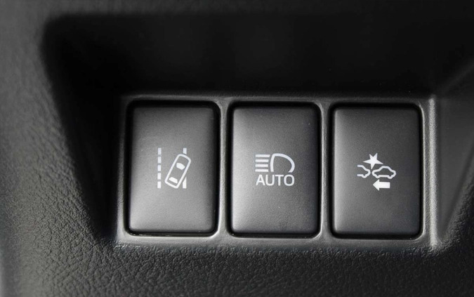 Toyota Yaris cena 49900 przebieg: 66276, rok produkcji 2017 z Choroszcz małe 277
